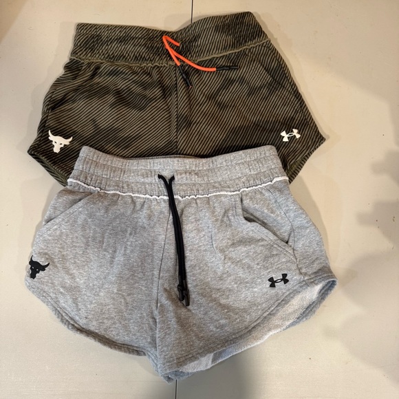 Under Armour Pants - Under Armour Project Rock Womens Gray and Olive Shorts Set